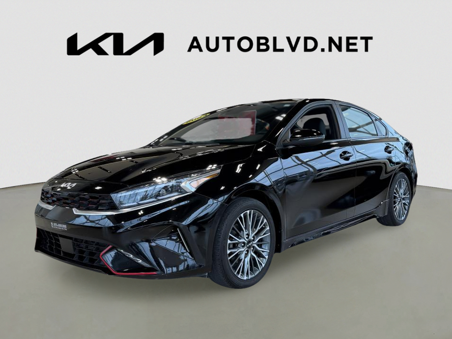 2023 Kia Forte GT-Line IVT à $24,973 (K25579A)