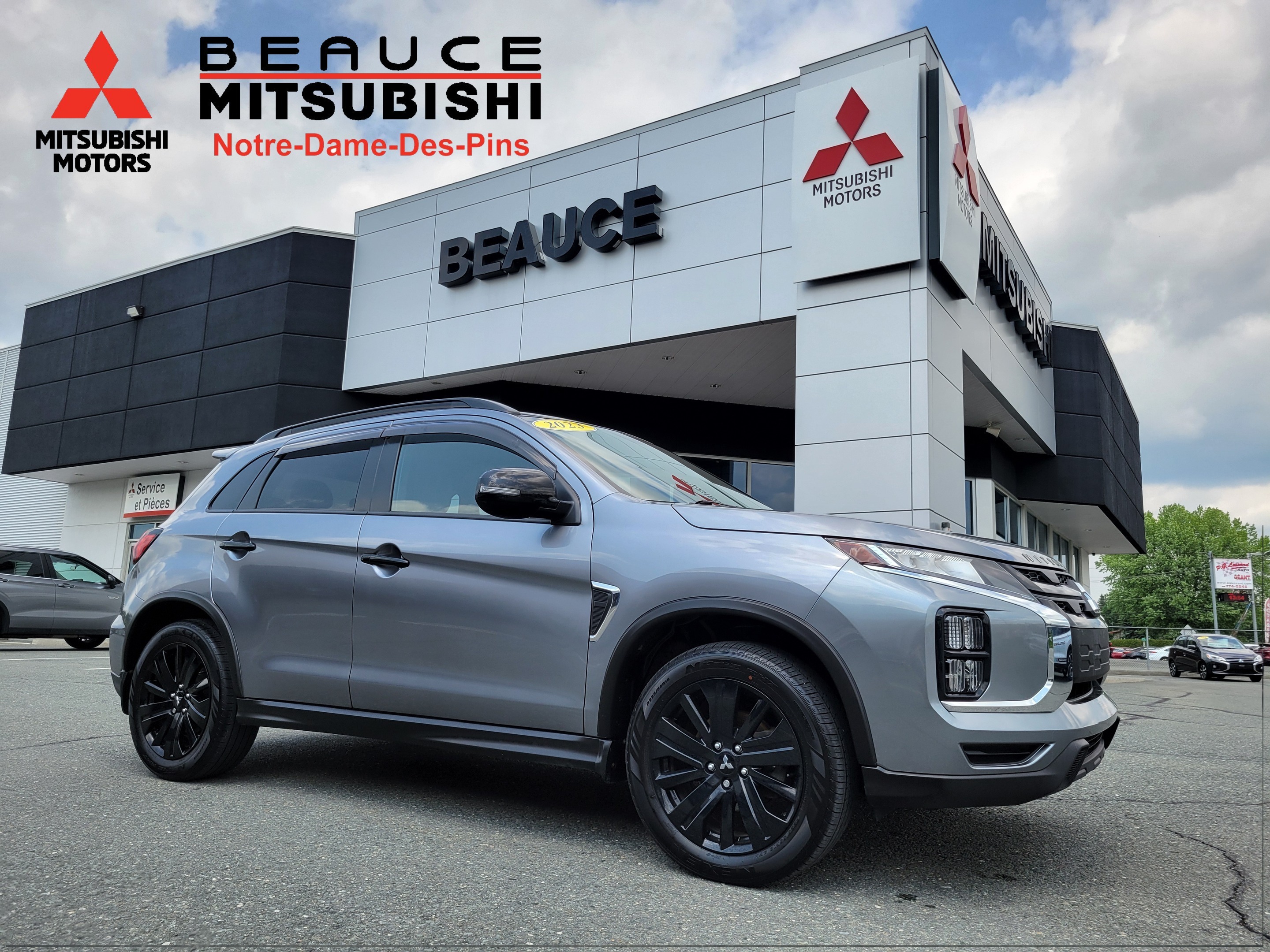 2023 MITSUBISHI RVR 2.4L SE ÉDITION LIMITÉE AWC