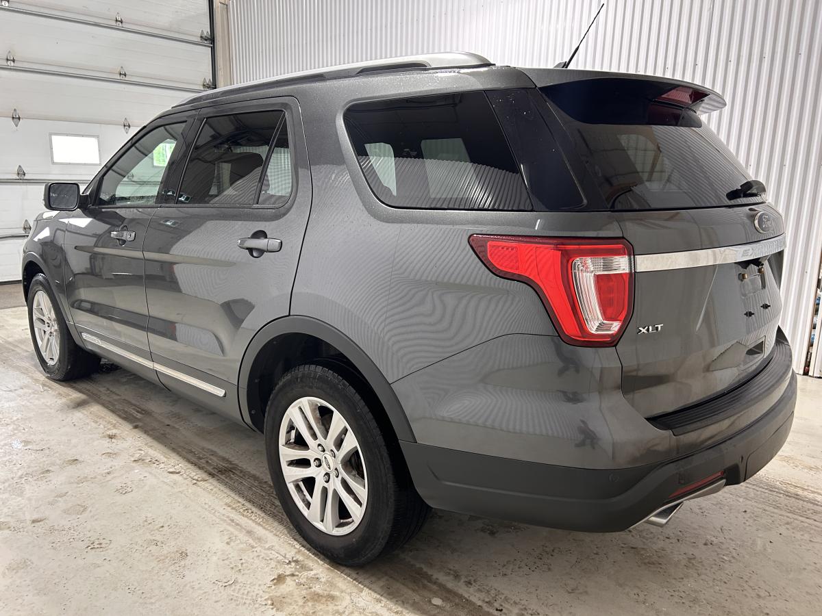 Ford Explorer 2019 XLT AWD Mags 7 Passagers GPS Bluetooth Sièges Chauffants — photo 8