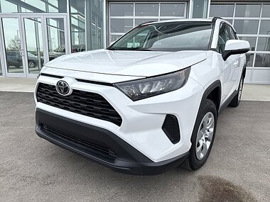 Toyota RAV4 LE AWD 2020