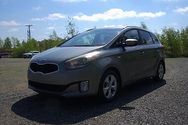 2015 Kia Rondo