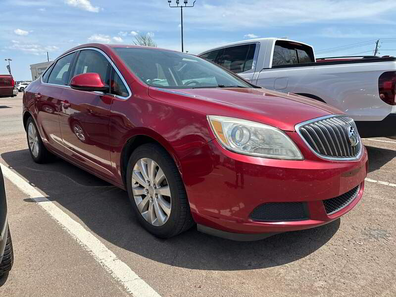 Buick Verano 2013 - Image 2
